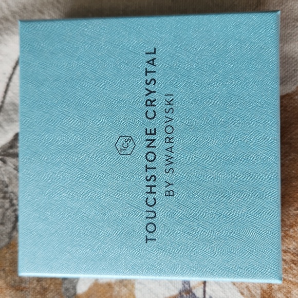 NEW Touchstone Crystal Hidden Gems Earrings - Picture 5 of 6